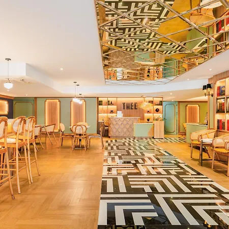 Hotel Thee Bangkok By Th District 