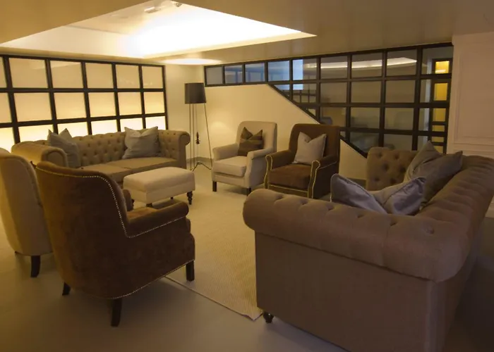 Hotel Thee By Th District 4*